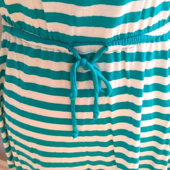 ✨Old Navy Teal & Cream Striped Dress - Picture 4 of 10